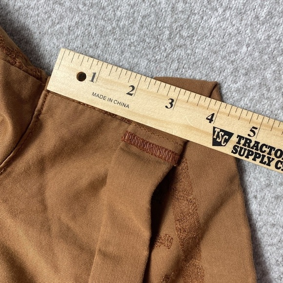 Pilcro Hyphen embroidered shorts tan size 27 boho cottagecore Aztec embroidery - Picture 9 of 10